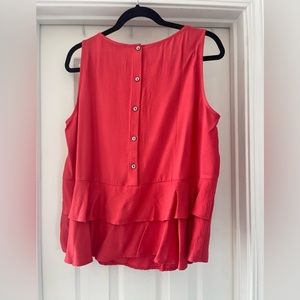 NWT LOFT sleeveless blouse, button back with tiered ruffles, coral, L